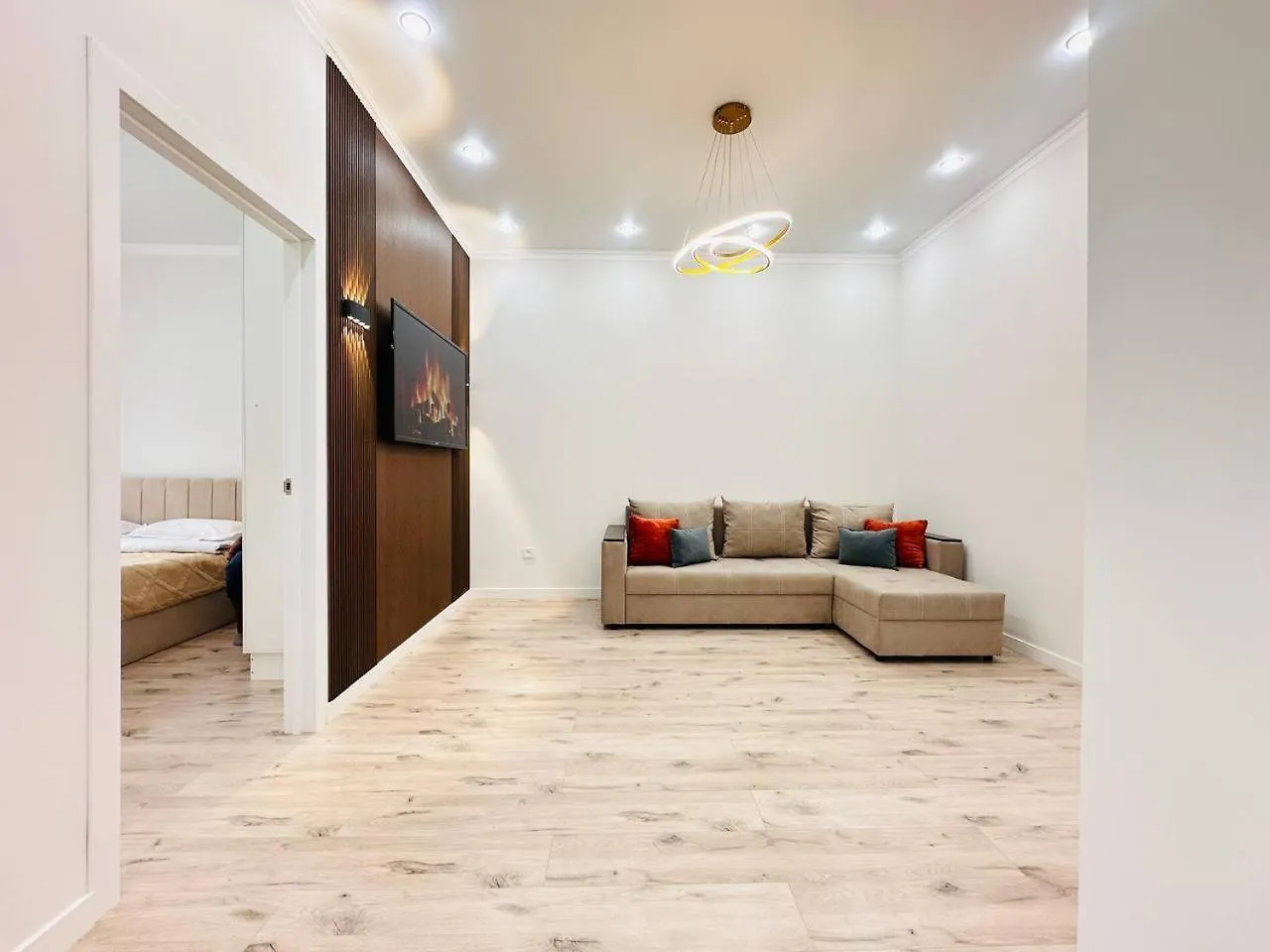 Daire Estet 3-Room, Residential Complex Almatı