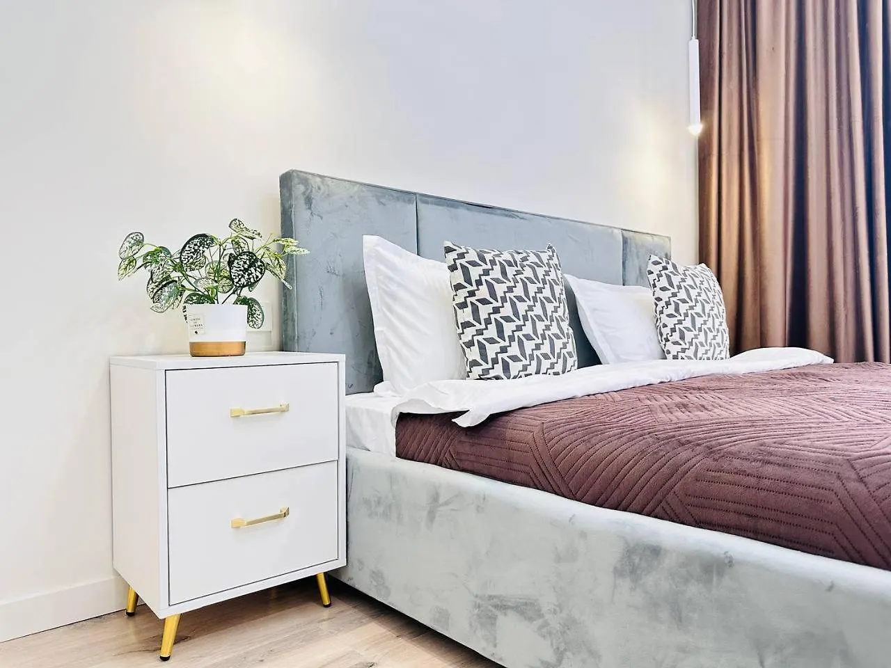 Estet 3-Room, Residential Complex Almatı 0*,