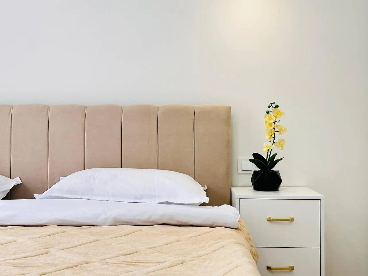 Estet 3-Room, Residential Complex Almatı 0*,